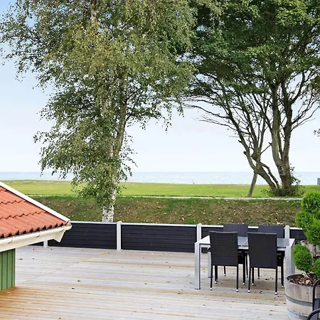 Seaside Bliss With - By Traum *