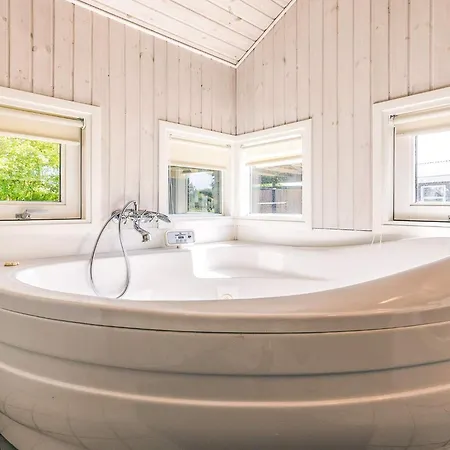 Seaside Bliss with Spa - By Traum Ferienwohnungen Ferienhaus *
